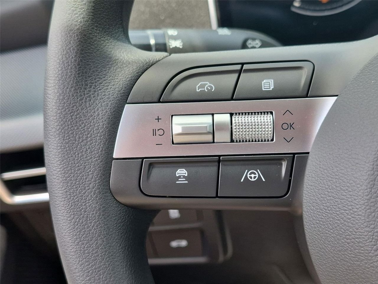 New 2026 Aero Silver Hyundai SE image 20