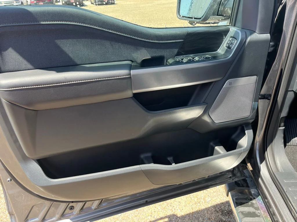 2025 Ford F-150 Lariat - Photo 20