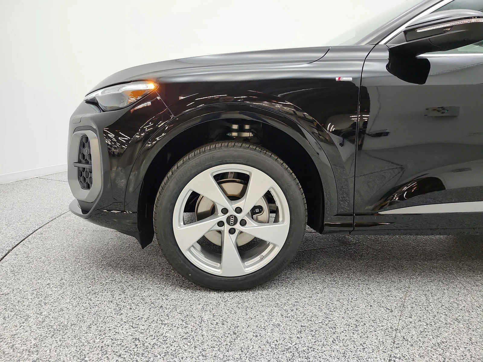 New 2026 Mythos Black Metallic Audi Premium Plus 2.0 TFSI quattro image 15