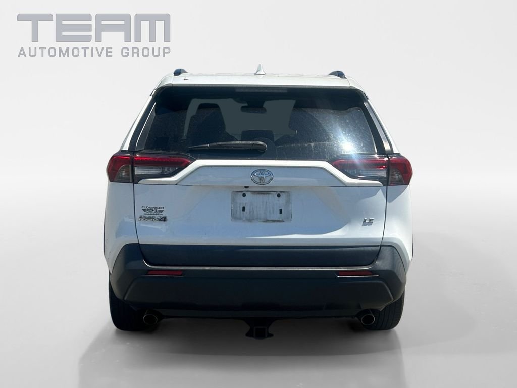 Used 2019 White Toyota LE image 6