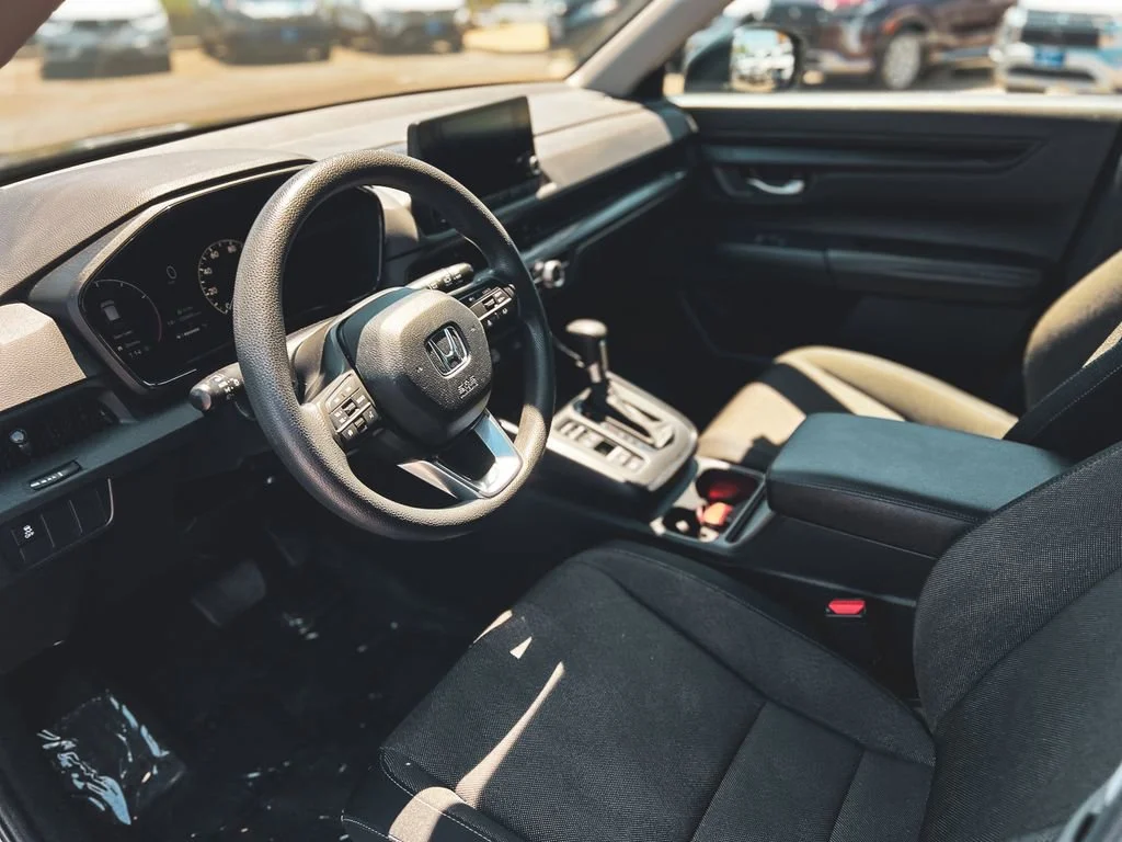 2024 Honda CR-V LX - Photo 36