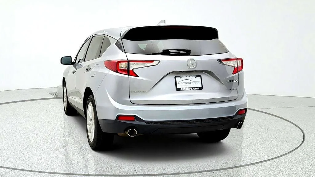 Used 2019 Lunar Silver Metallic Acura AWD image 6