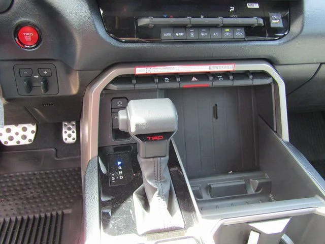 2025 Toyota Tundra SR5 - Photo 20