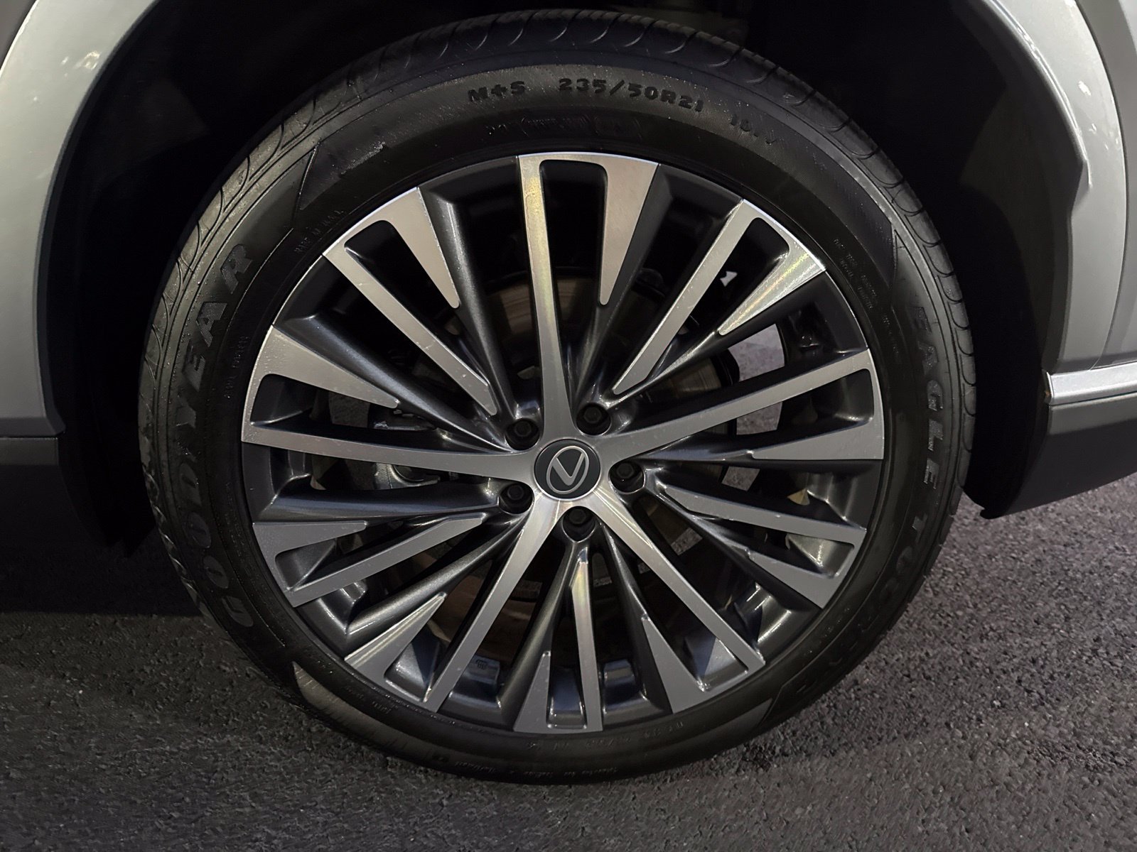 Used 2026 Silver Lexus 350h image 27