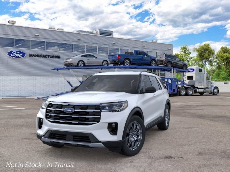 New 2026 Star White Metallic Tri-Coat Ford Active image 3