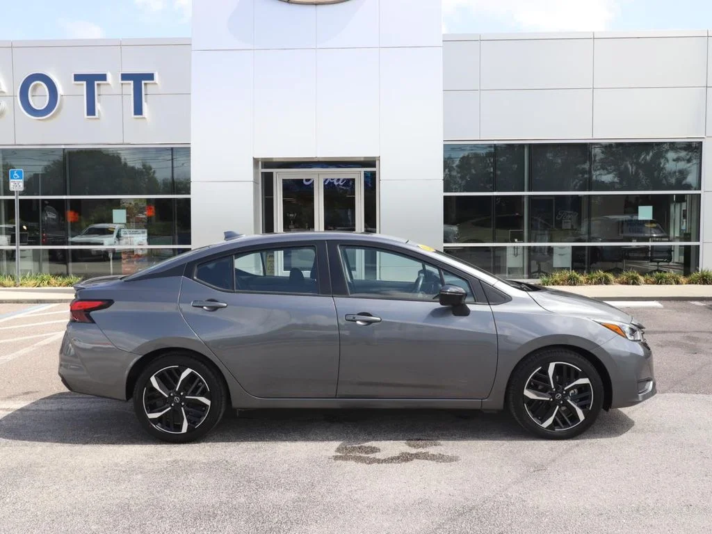 Certified Used 2024 Gray Nissan 1.6 SR image 15