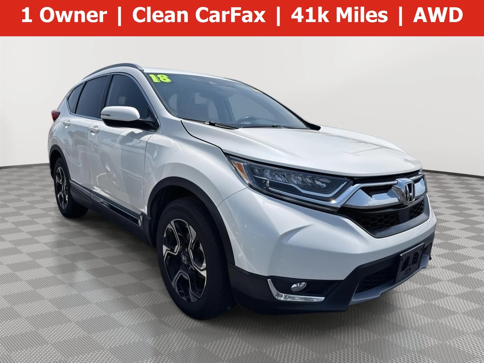 2018 Honda CR-V Touring AWD's photo