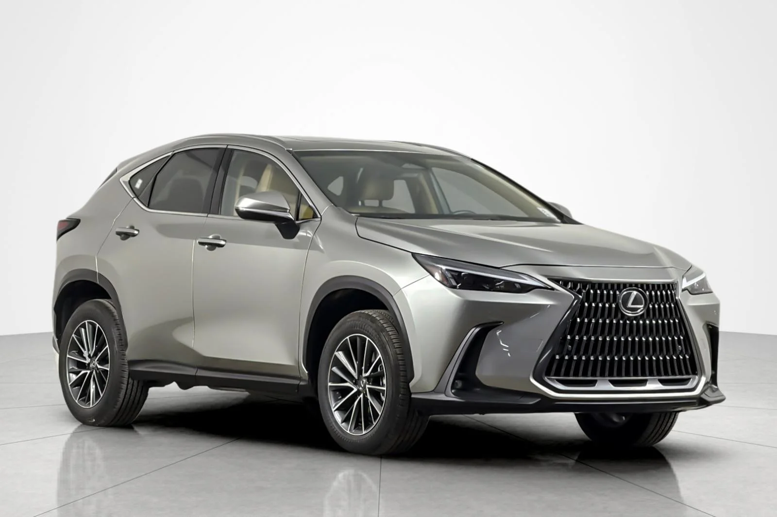 Used 2024 Atomic Silver Lexus NX 350h Premium AWD image 7