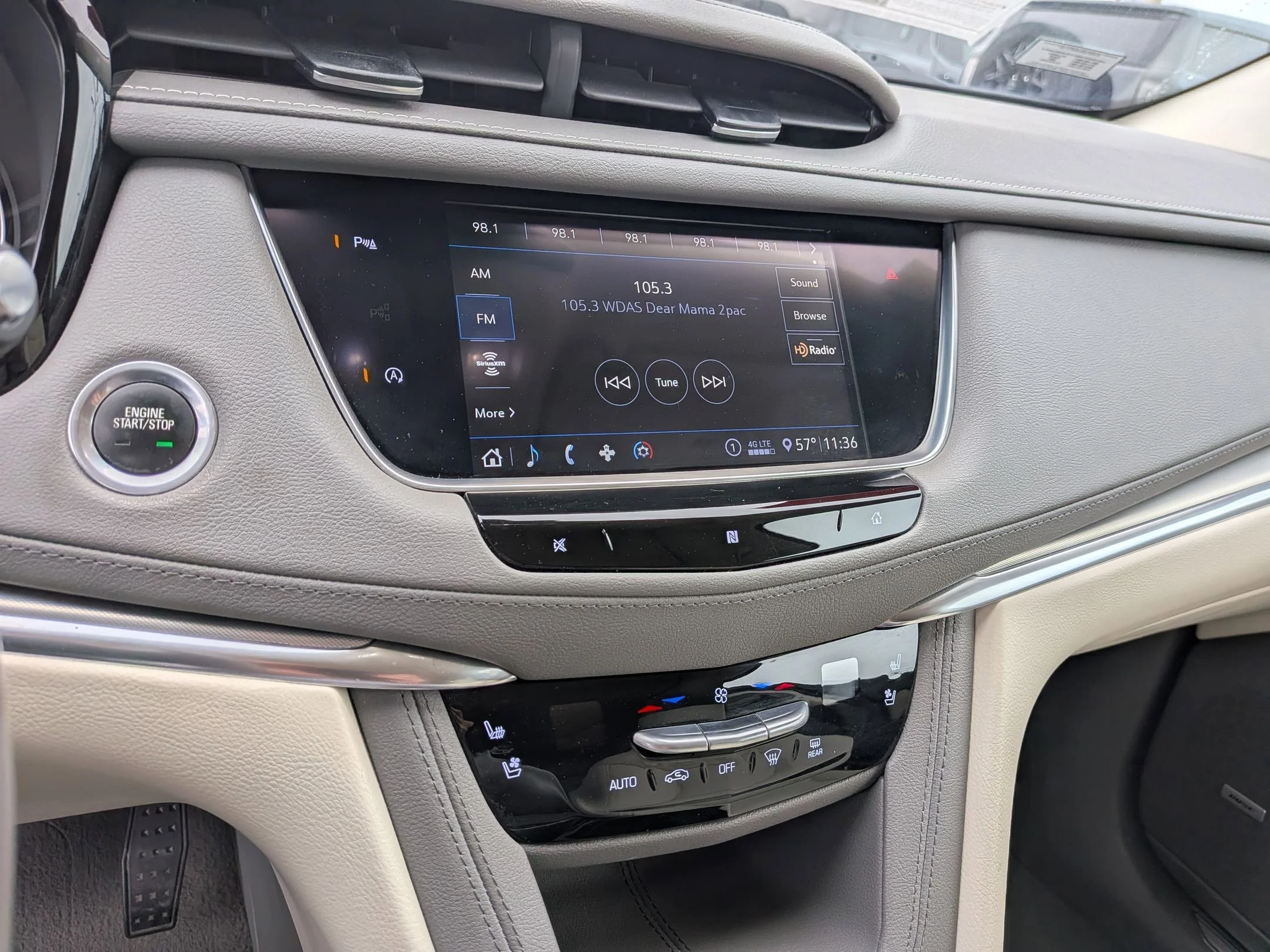 Used 2020 Red Horizon Tintcoat Cadillac Premium Luxury AWD image 13