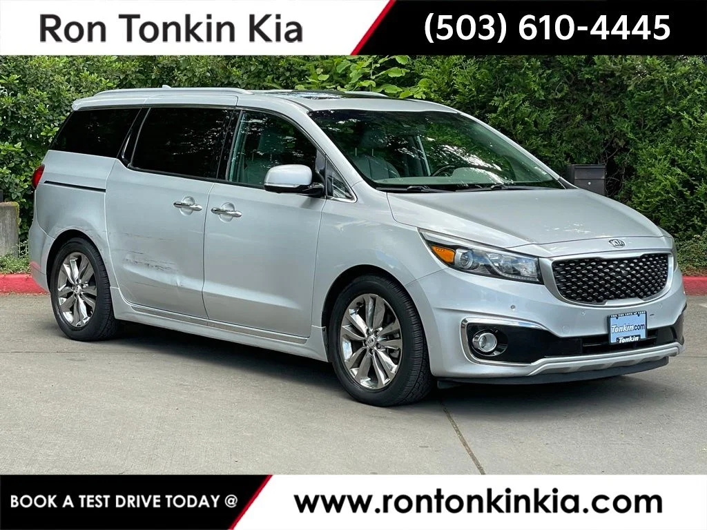 2016 Kia Sedona SX Limited's photo
