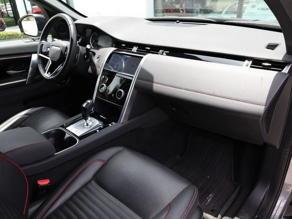 Used 2023 Gray Land Rover S R-Dynamic image 21