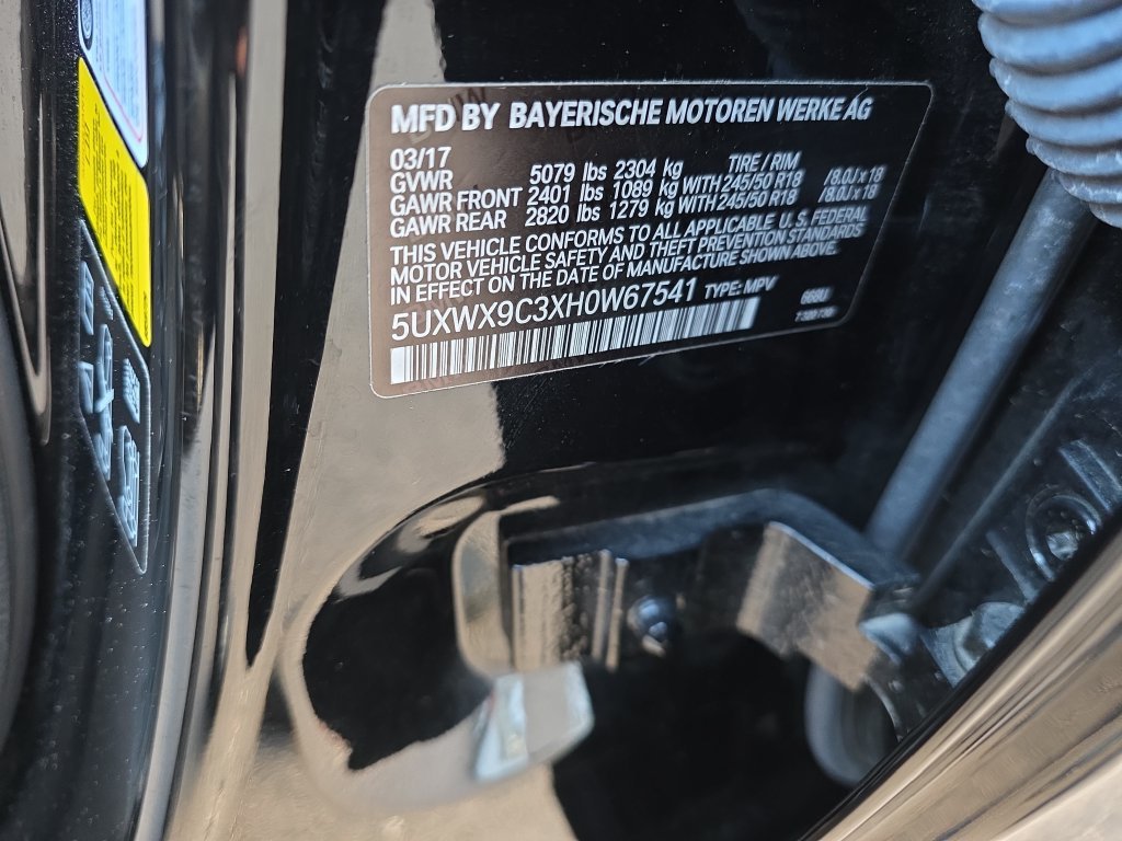 Used 2017 Black BMW xDrive28i image 38