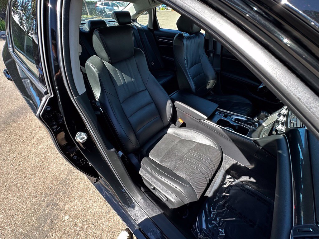 Used 2021 Black Honda Sport Special Edition image 15