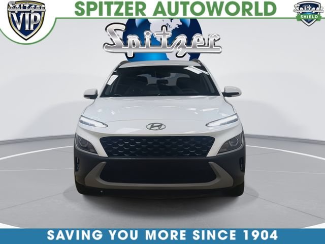 Used 2023 White Hyundai SEL image 3