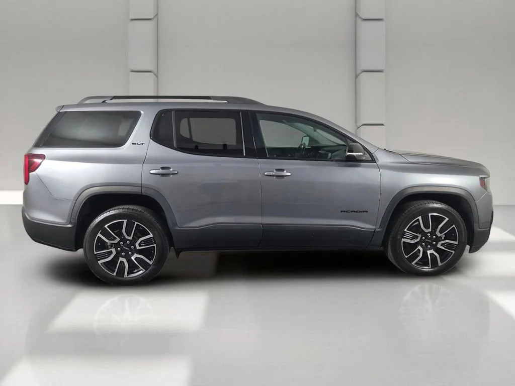 Used 2021 Satin Steel Metallic GMC SLT image 4