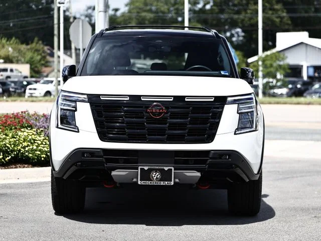 Used 2025 Aspen White/Super Black Nissan PRO-4X image 14