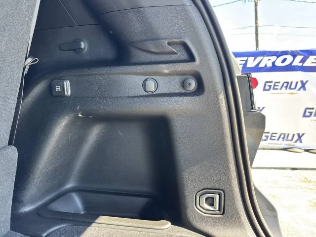 Used 2025 Gray Jeep Altitude X image 15