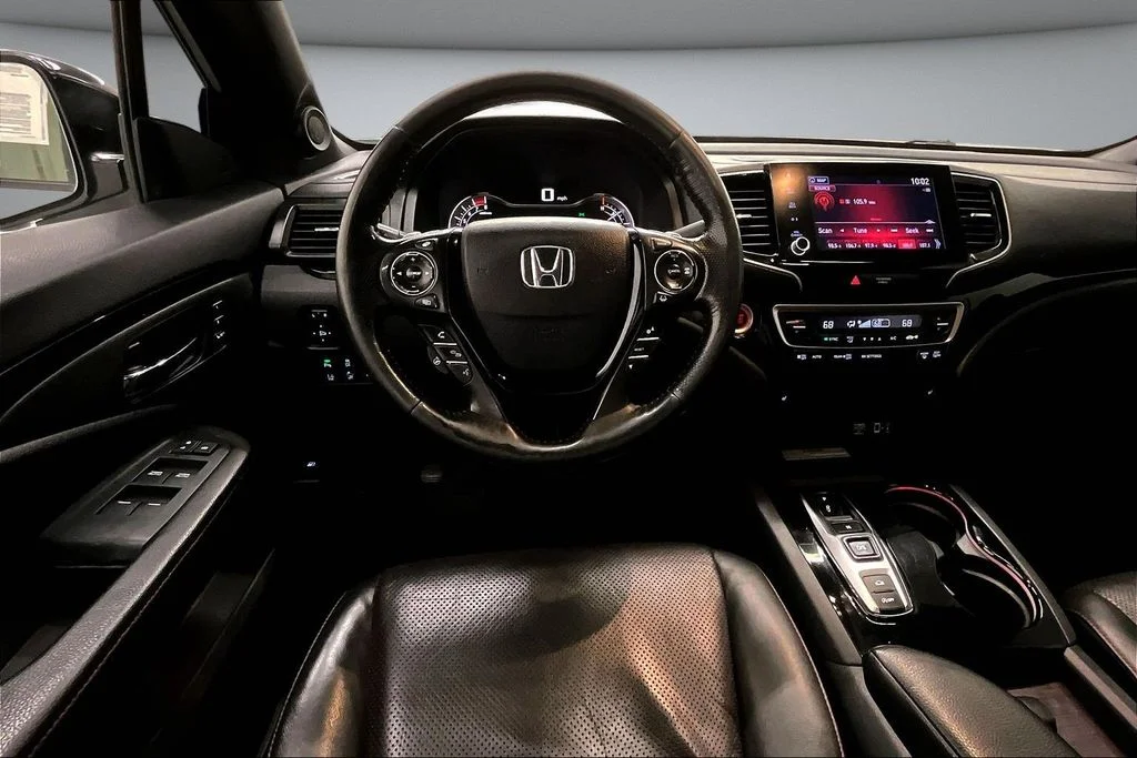 Used 2021 White Honda Black Edition image 9