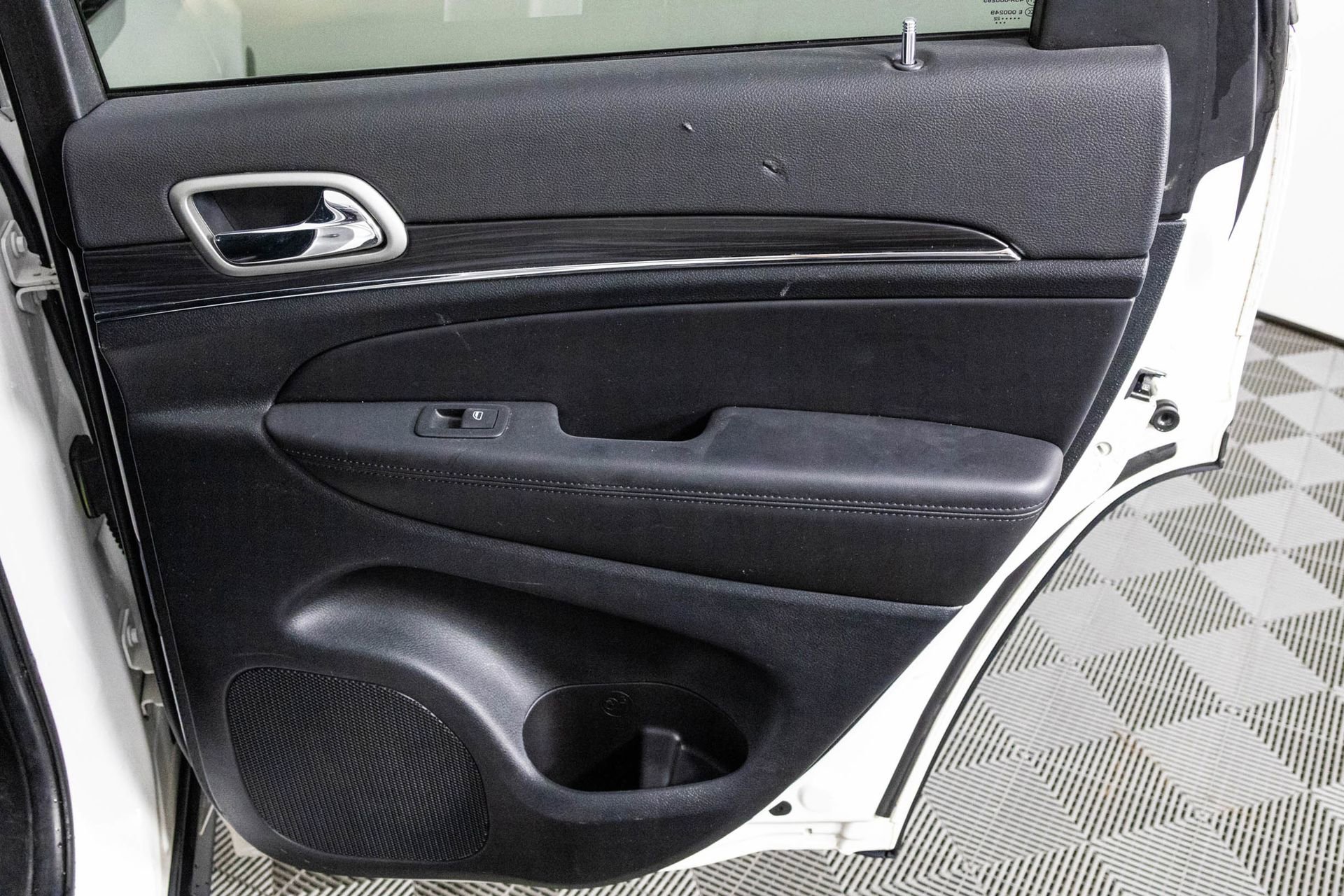 2022 JEEP GRAND CHEROKEE - Image 36