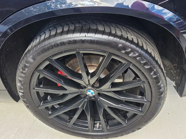 Certified Used 2024 Carbon Black Metallic BMW xDrive40i image 9