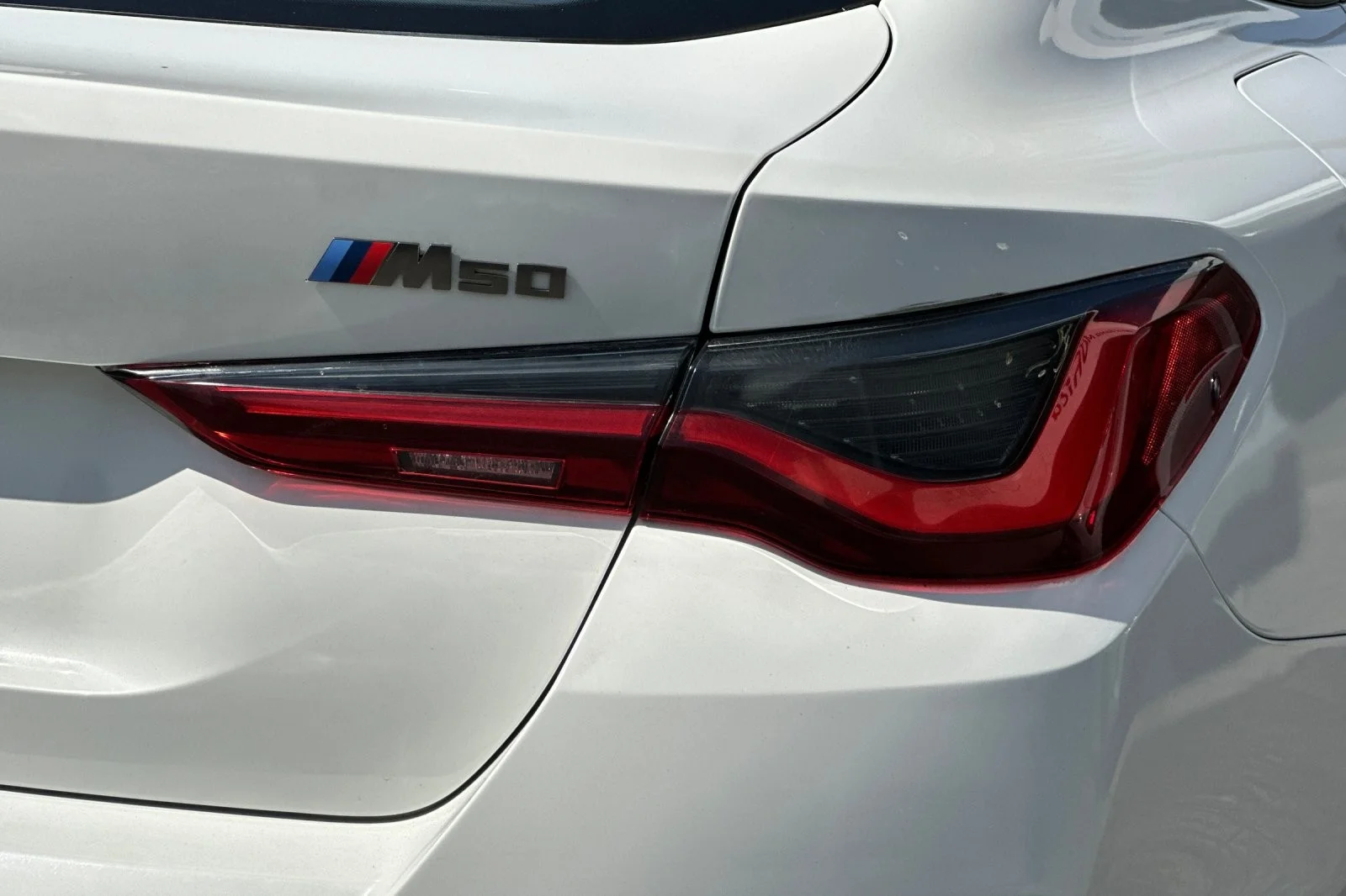 Used 2022 Alpine White BMW M50 image 26