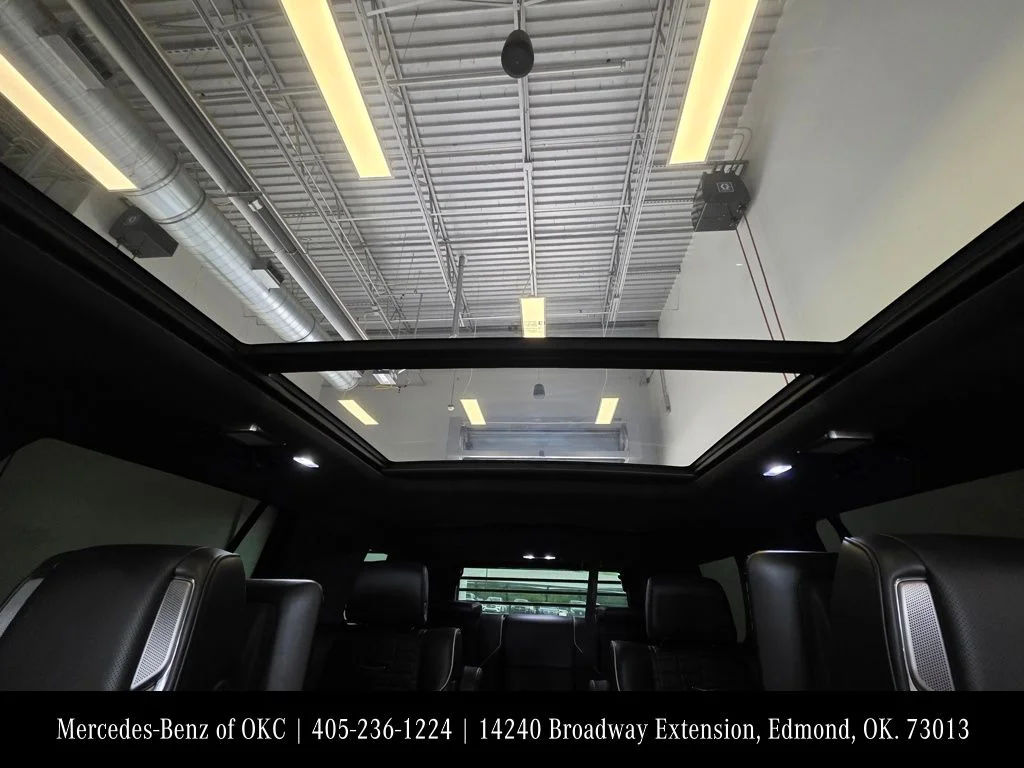 Used 2022 Black Cadillac Sport Platinum image 18