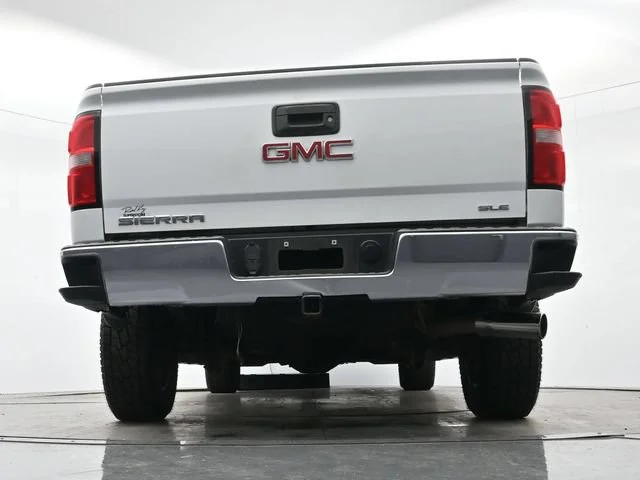 Used 2017 SUMMIT WHITE GMC SLE image 14