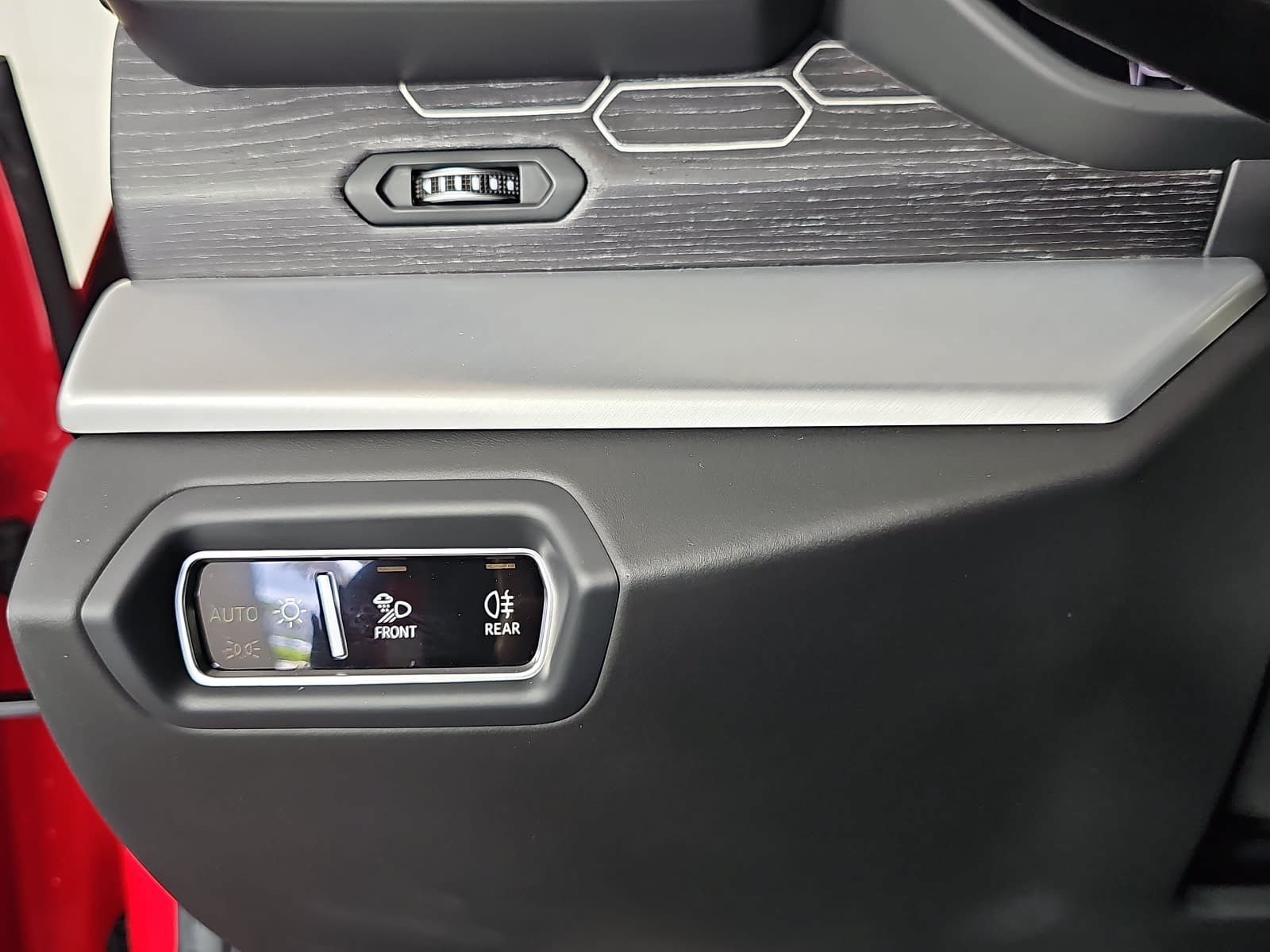 2020 Lamborghini Urus Base - Photo 26