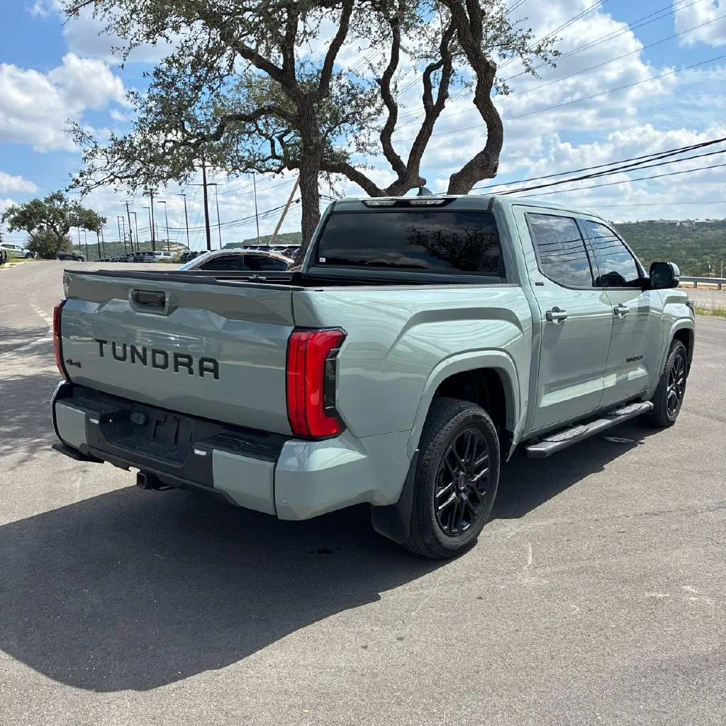 Used 2022 Lunar Toyota SR5 image 3