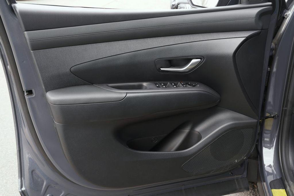 New 2026 Ecotronic Gray Hyundai SEL Convenience image 8