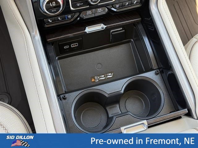 Used 2024 White Frost Tricoat GMC Denali image 14