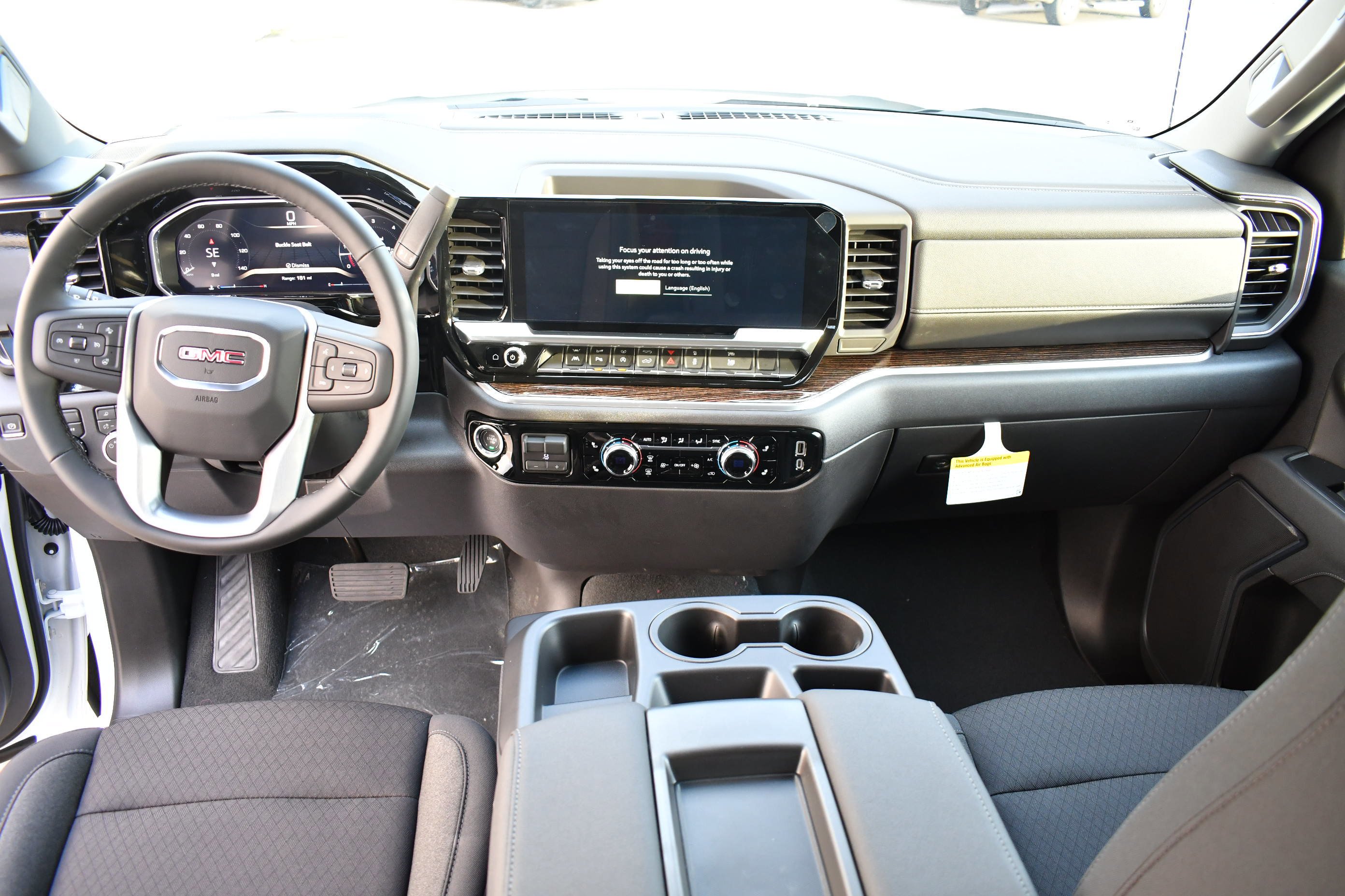 2026 GMC Sierra 1500 SLE - Photo 16