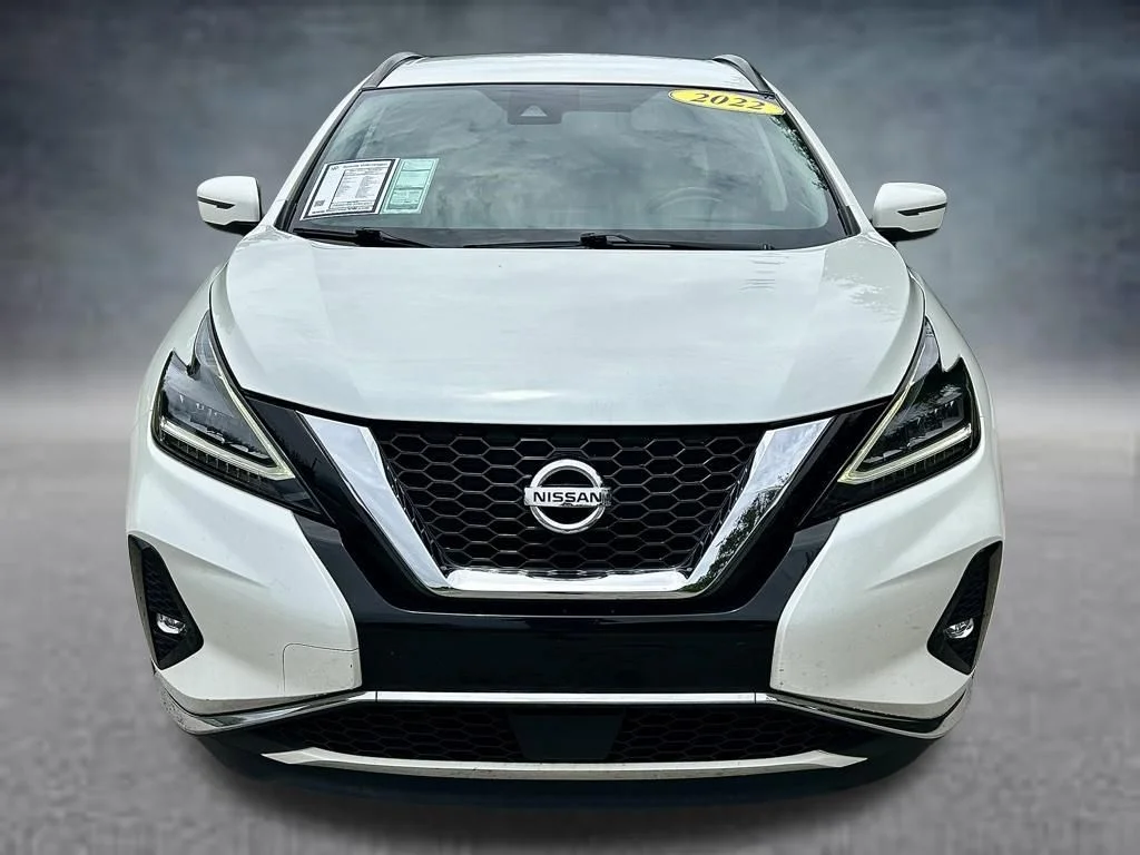 Used 2022 Pearl White Tri-Coat Nissan SV image 2