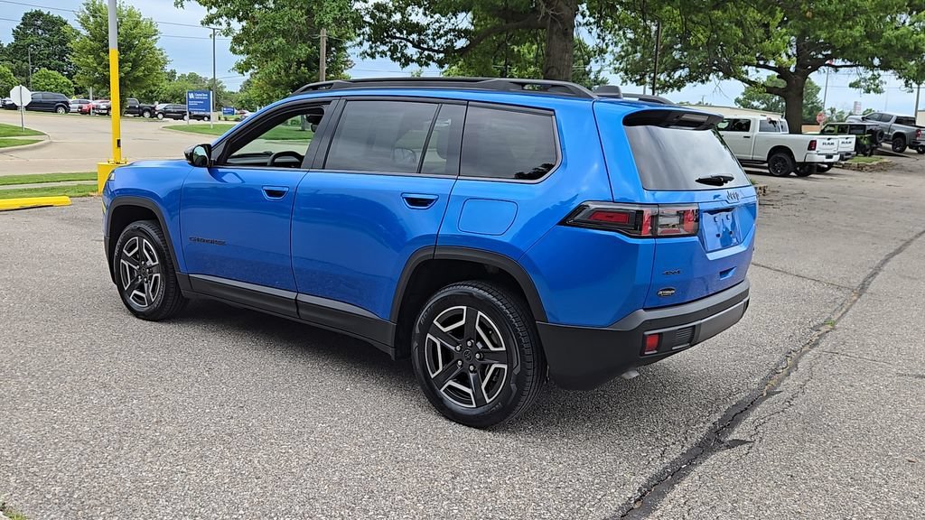 Used 2026 Hydro Blue Pearlcoat Jeep Limited image 34