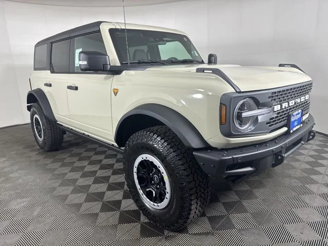 2025 Ford Bronco Badlands 4x4's photo