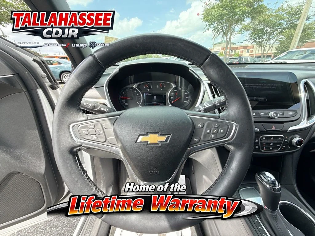 Used 2018 Pearl Chevrolet LT image 14