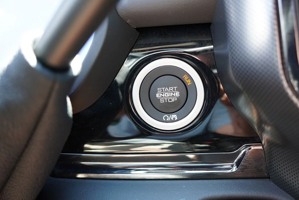 Used 2026 Ceramic Gray Clearcoat Ram Limited image 35