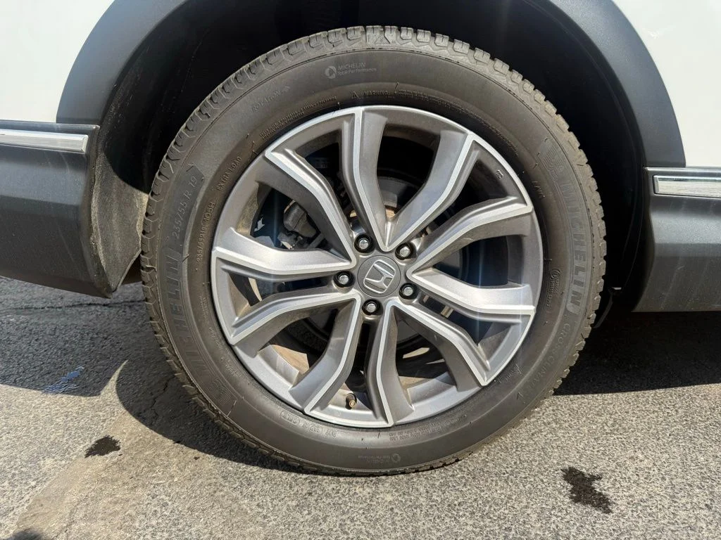 Certified Used 2020 White Honda Touring image 52