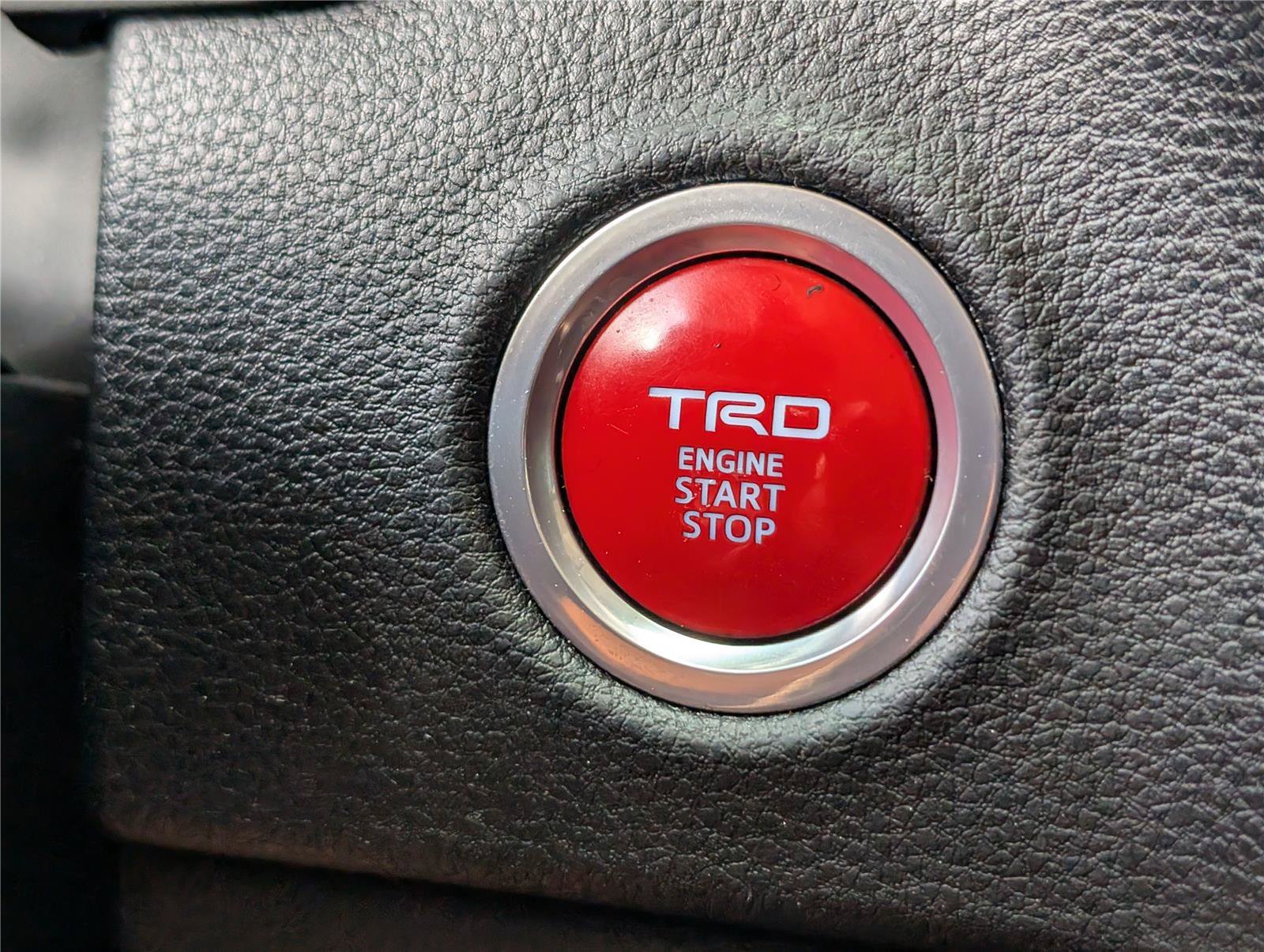 Used 2022 Gray Toyota SR5 image 26