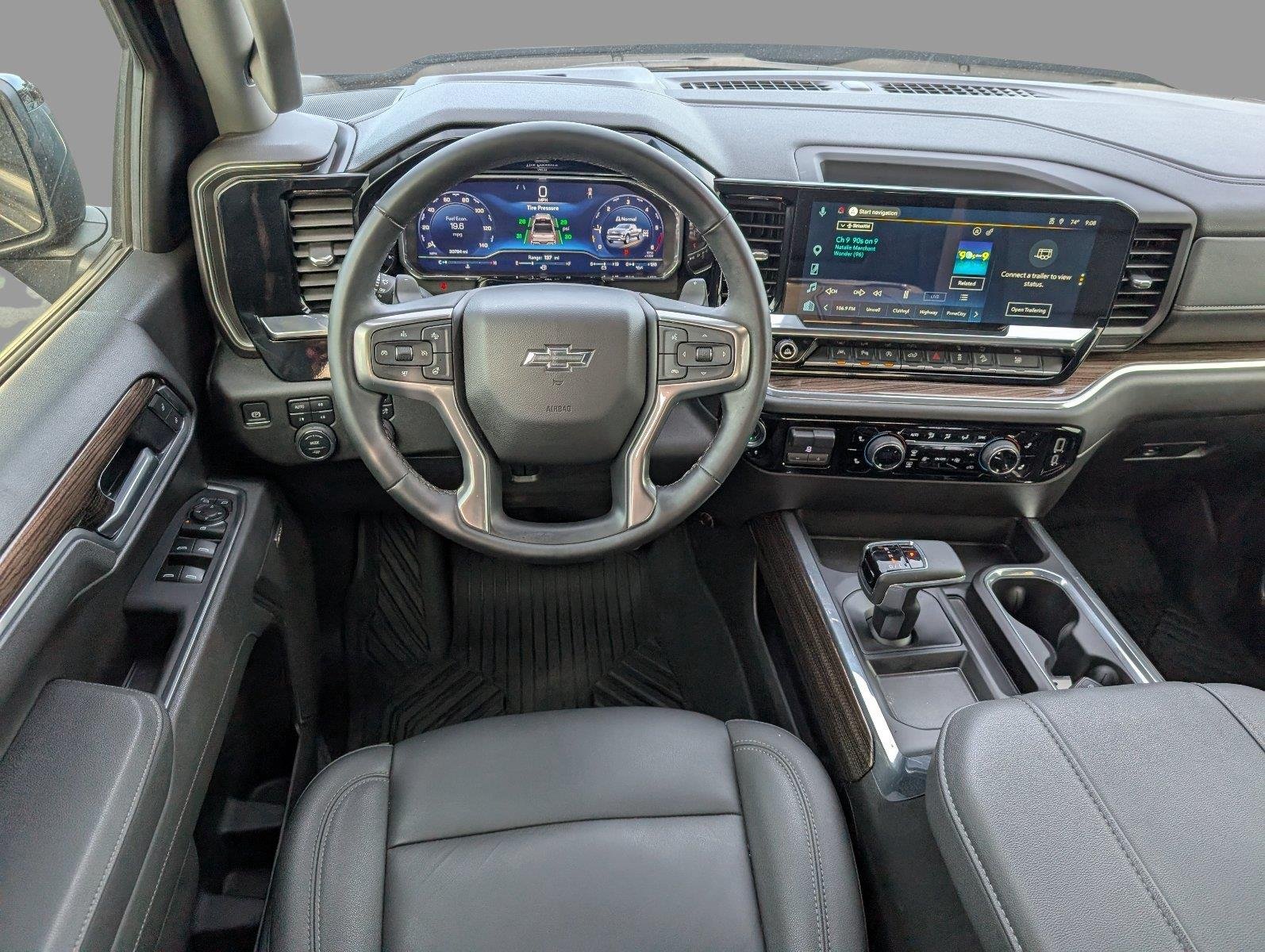 Used 2025 Black Chevrolet RST image 30