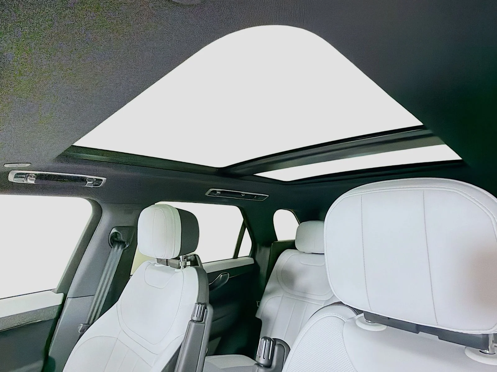 2026 Land Rover Range Rover Sport Dynamic SE - Photo 9