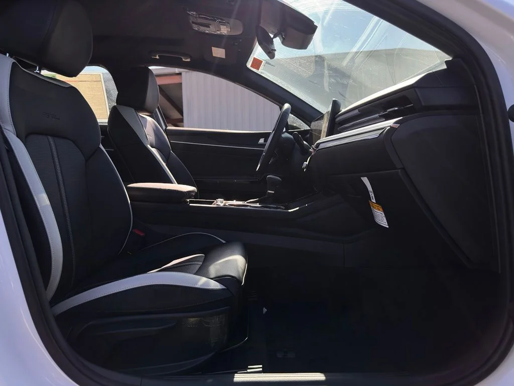 New 2026 White Kia GT-Line image 16