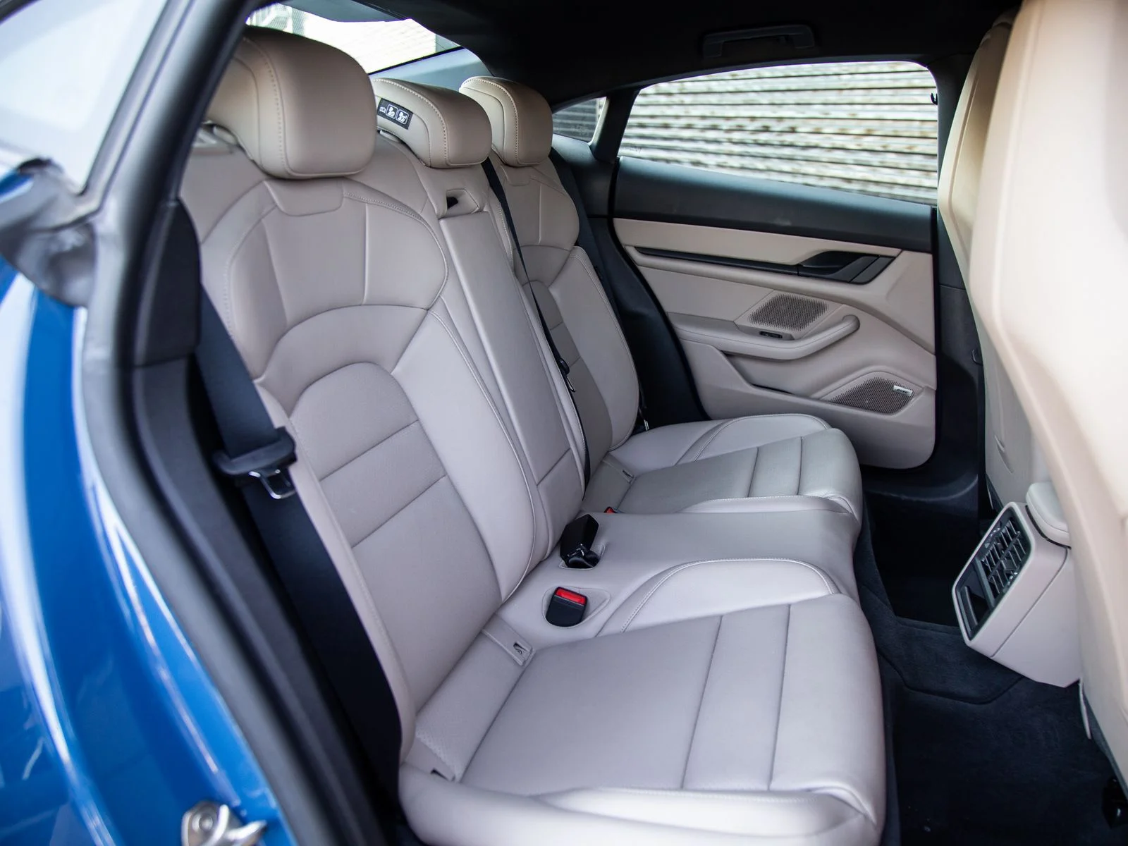 Certified Used 2024  Porsche  image 16