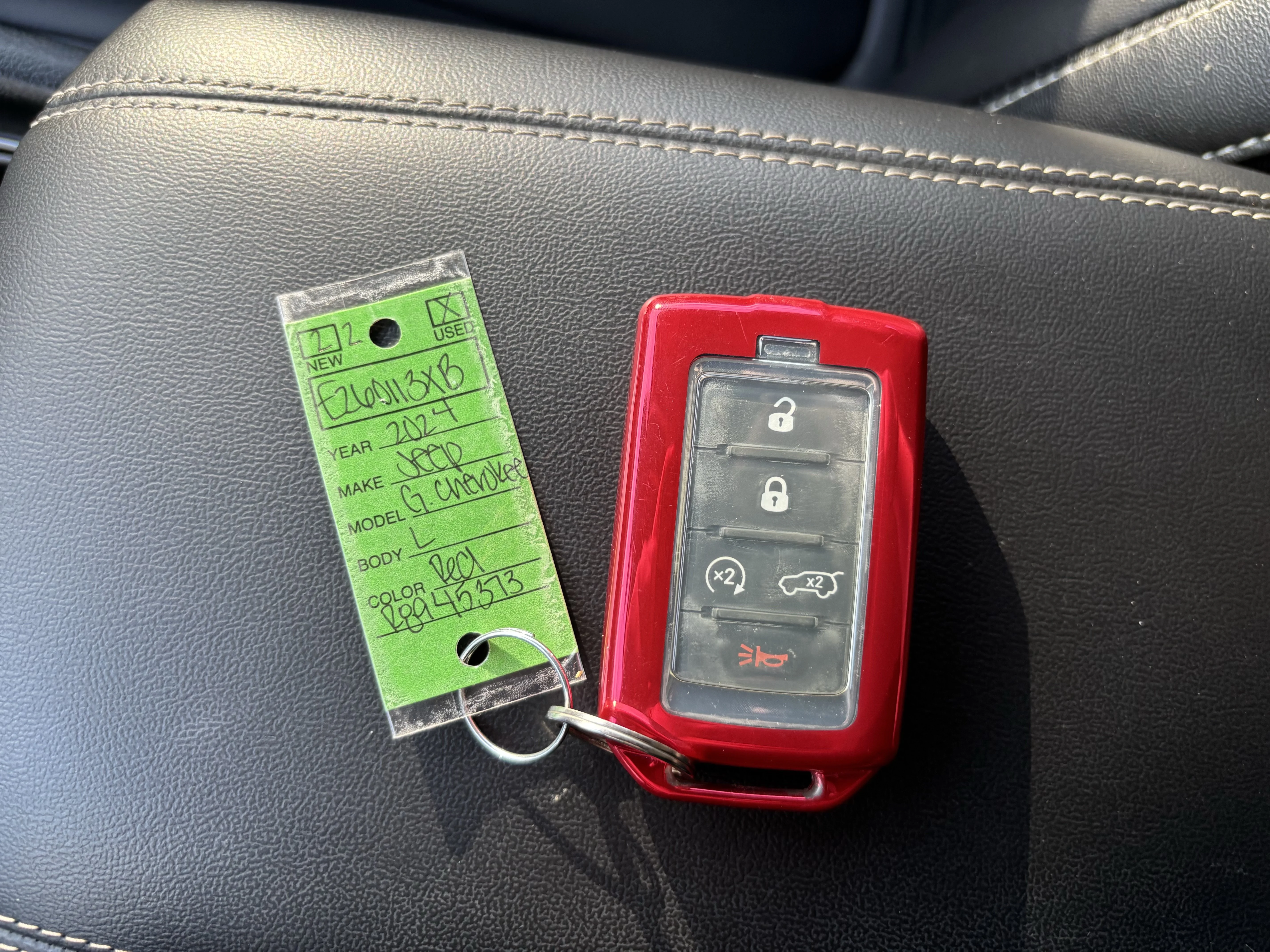 Used 2024 Velvet Red Pearlcoat Jeep Limited image 43