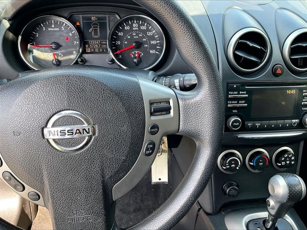 Used 2015 Black Nissan S image 23