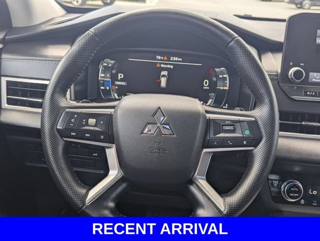 Used 2024  Mitsubishi SEL image 25