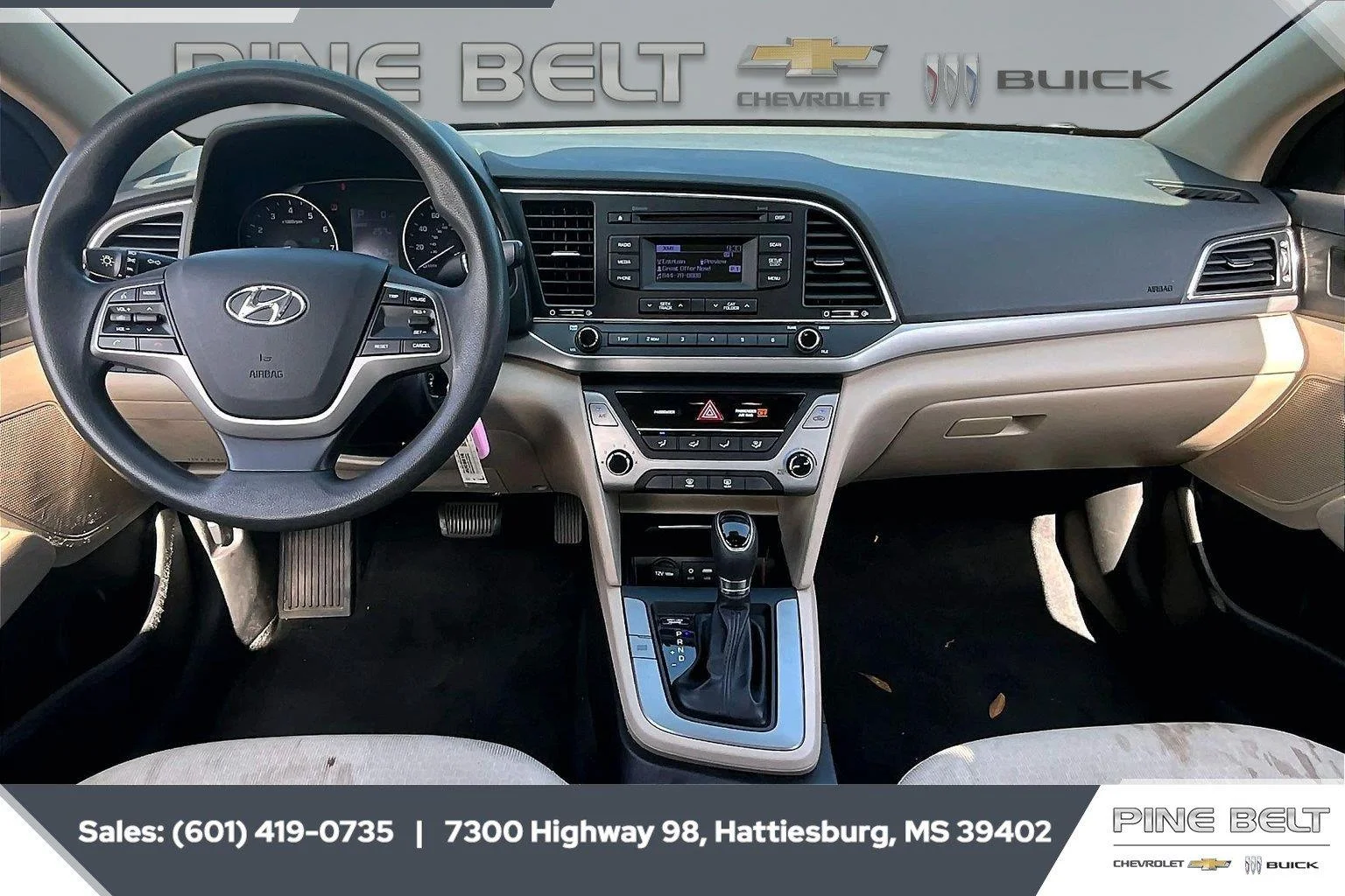 Used 2017 Quartz White Pearl Hyundai SE image 13