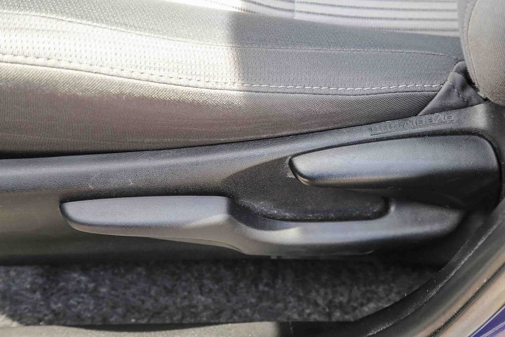 Used 2014 Blue Toyota XLE image 21