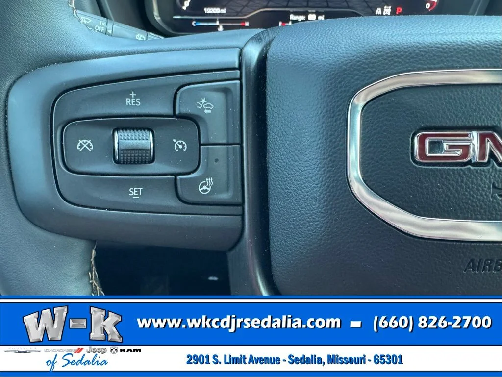 Used 2024 Black GMC AT4 image 15