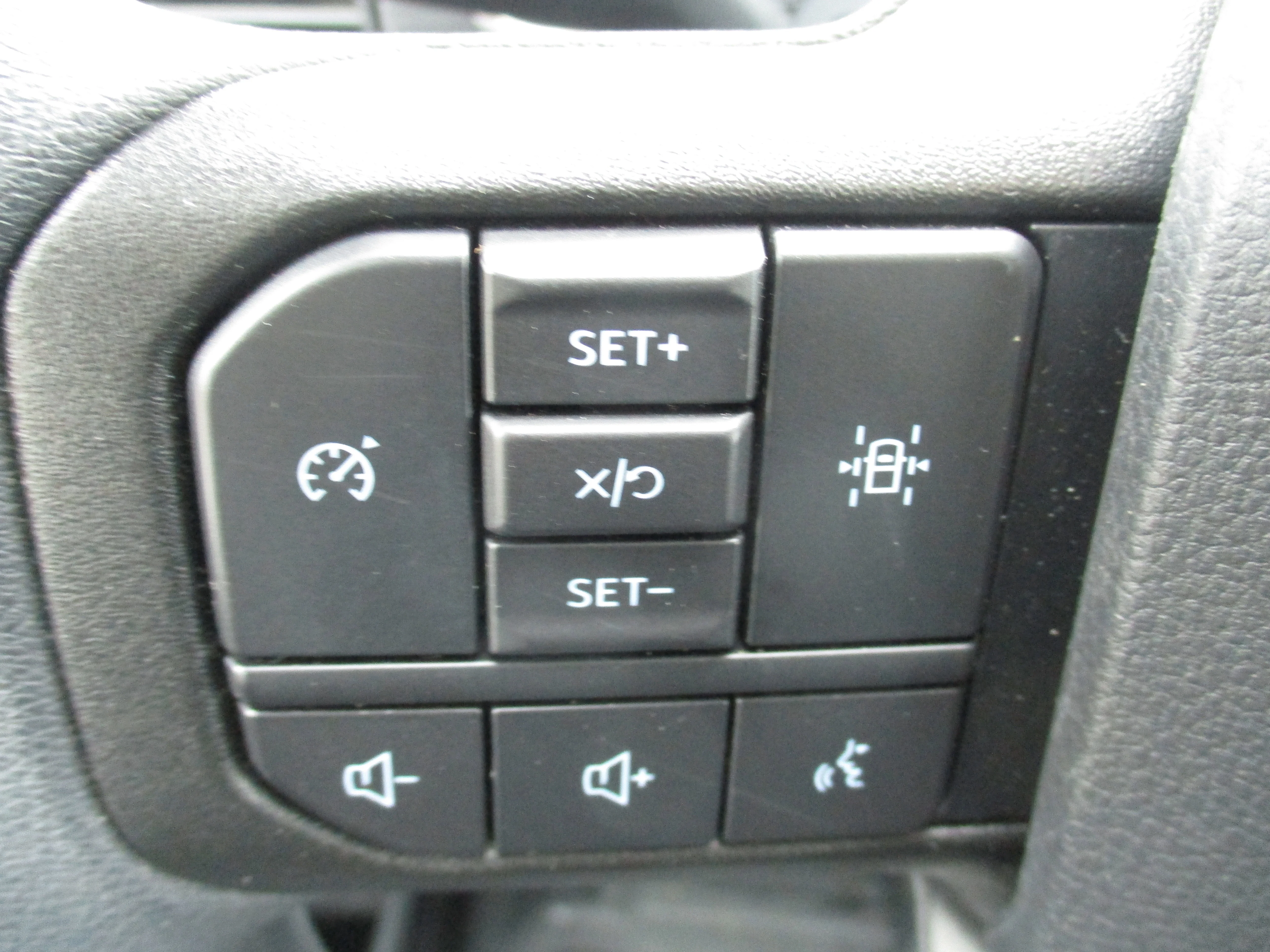 Used 2023 Carbonized Gray Metallic Ford XL image 32